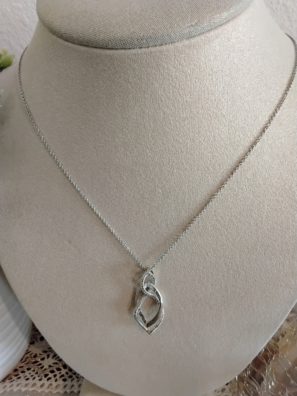 Sterling Silver Twisted Pendant Necklace - Elegant Silver Women's Jewelry - Picture 3 of 8